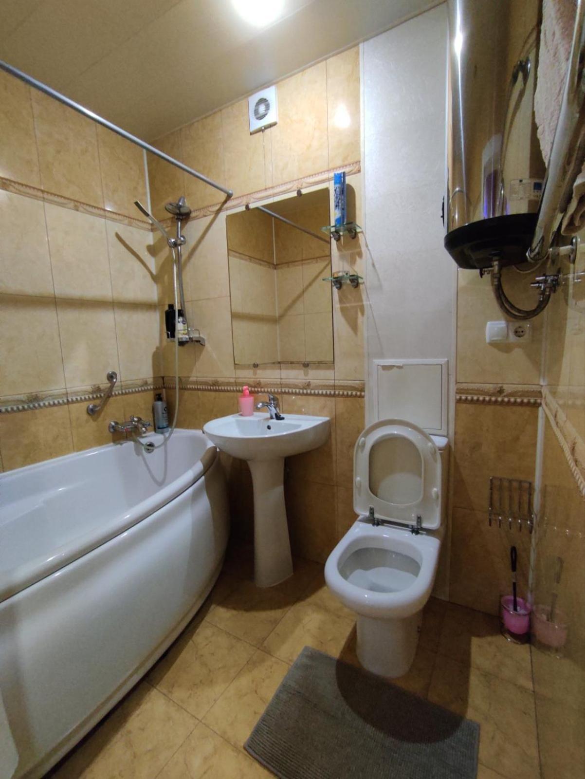קרמנצ'וג Comfortable Apartment מראה חיצוני תמונה